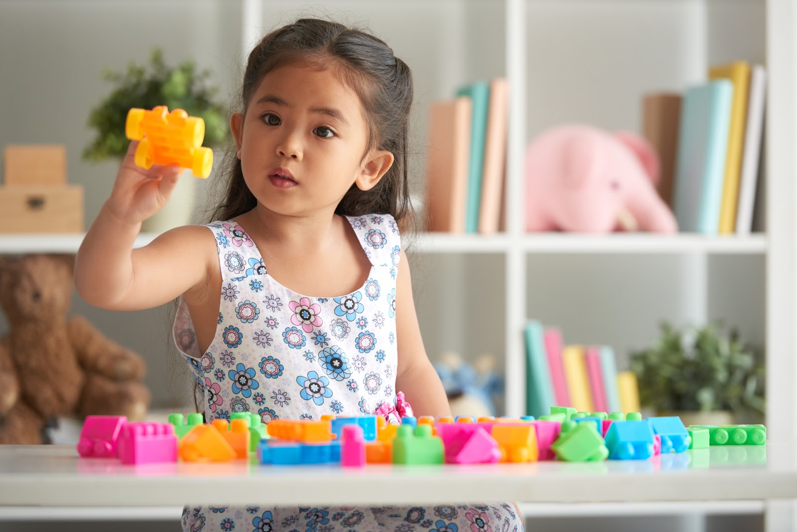 Identificação precoce do Autismo: primeiros sinais de alerta – Evolvere –  Centro de Estudos em Fonoaudiologia e Terapias Associadas